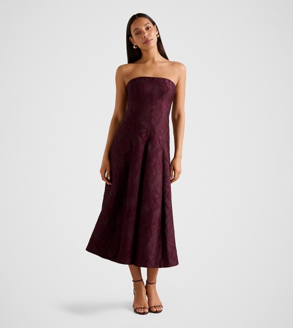 فوريفر نيو  فساتين - أحمر Midi Dresses