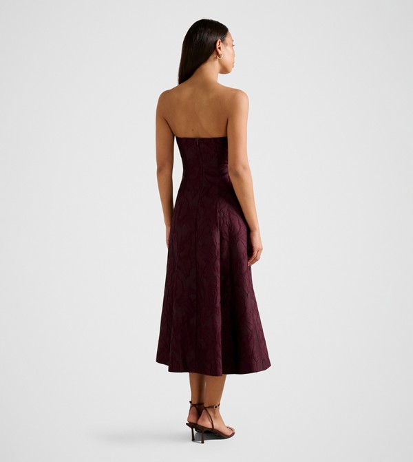 فوريفر نيو  فساتين - أحمر Midi Dresses