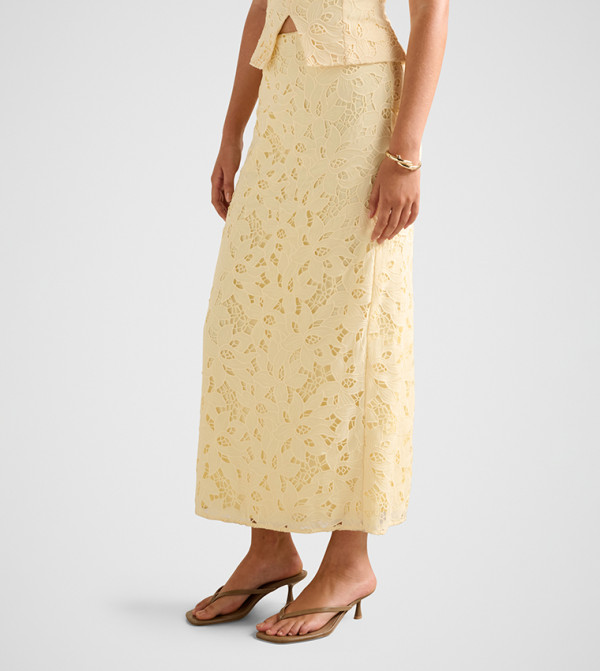 فوريفر نيو  تنانير - أصفر Midi Skirts