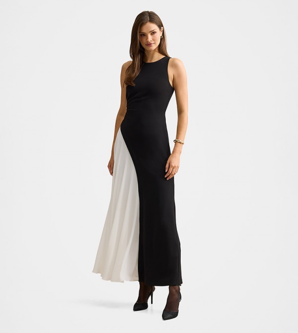 Forever New Forever New - Black Maxi Dresses