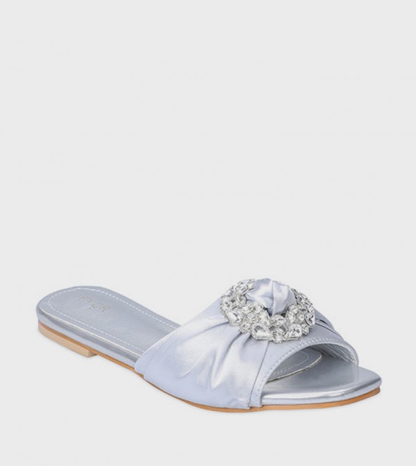 فيور  - فضي Flat Sandals