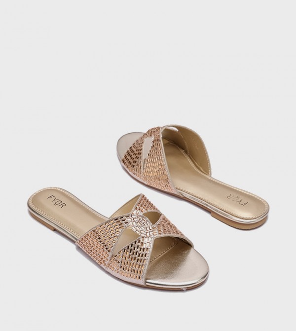 فيور  - ذهبي Flat Sandals
