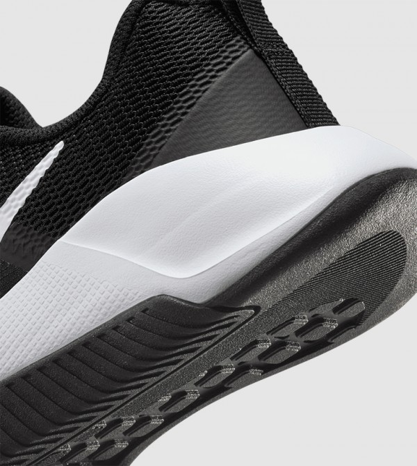 Nike  Training Shoes - Black Training Shoes