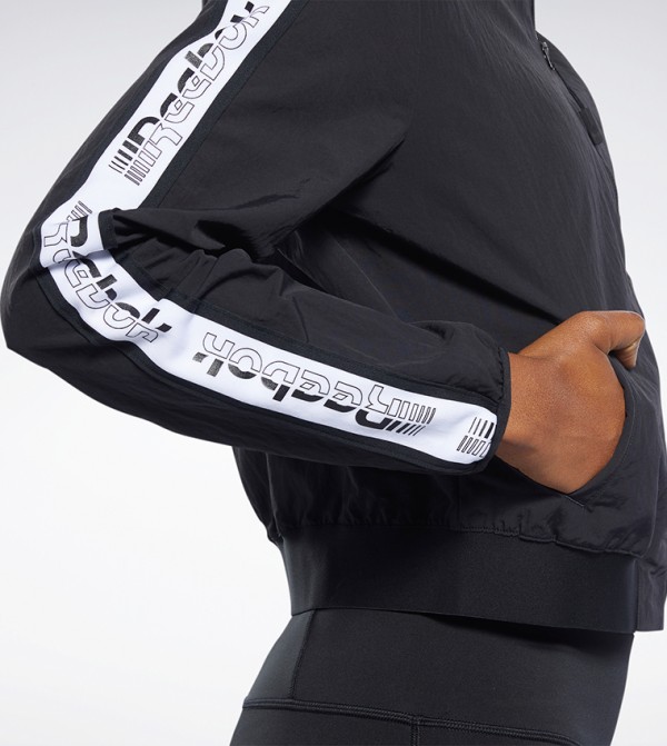 Reebok  - Black Sportswear