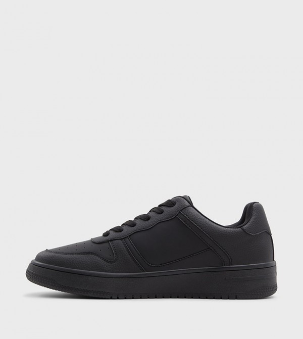 Call it Spring  Sneakers - Black Low Top