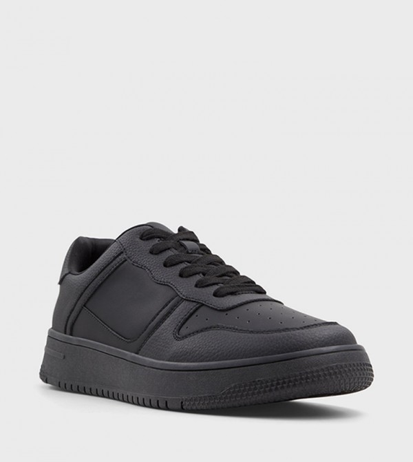 Call it Spring  Sneakers - Black Low Top
