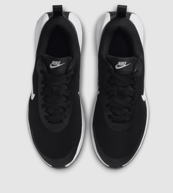 Nike Nike - Black Walking Shoes