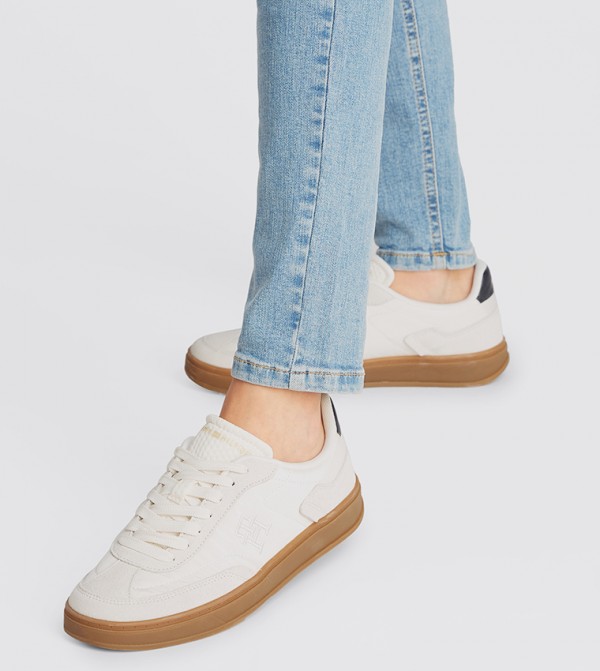 Tommy Hilfiger  - White Low Top