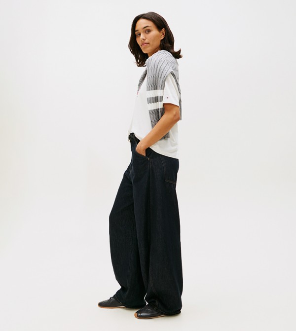 تومي هيلفيغر أحذية سنيكرز - أسود أحذية برقبة منخفضة