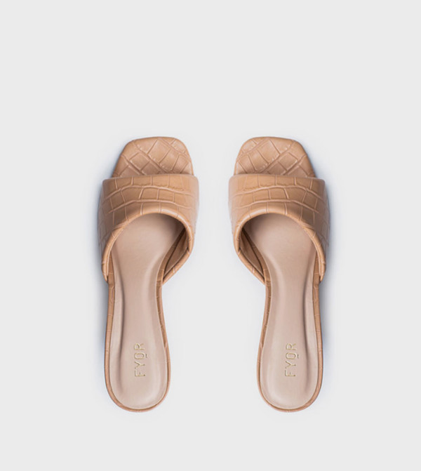 فيور - خوخي أحذية كعب سميك