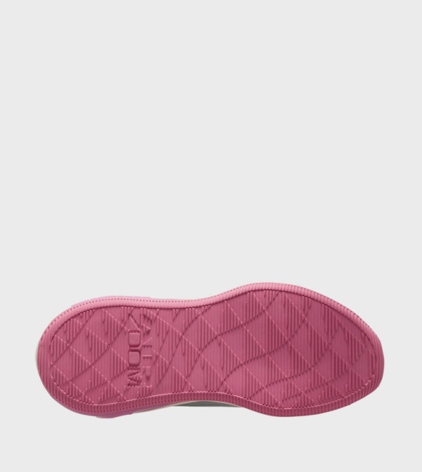 Nike  - Green Training Shoes