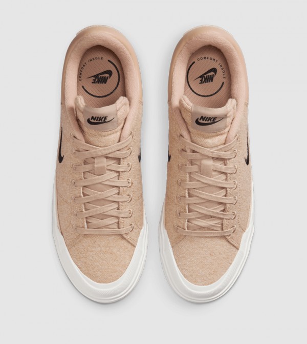 Nike  - Beige Low Top