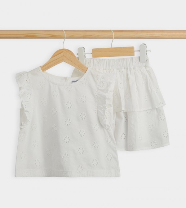 BABIES & MORE  - White Tops and Skirts