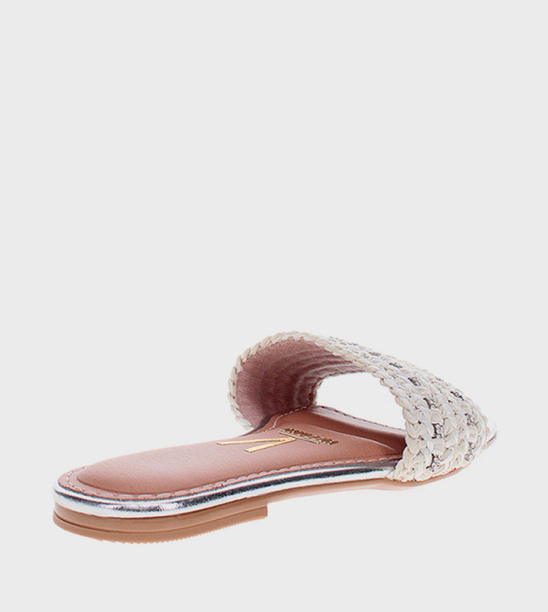 فيزانو فيزانو - أوف وايت  الصنادل المسطحة