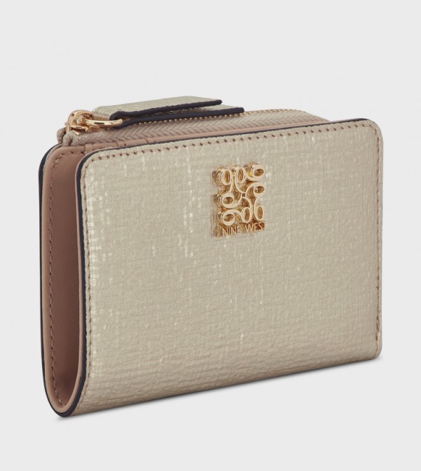 ناين وست ناين وست - ذهبي محافظ