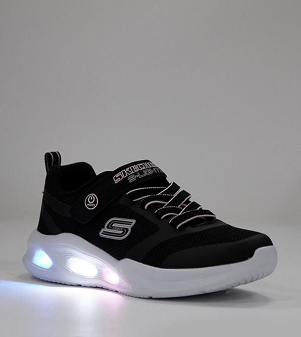 Skechers Skechers - Black Low Top