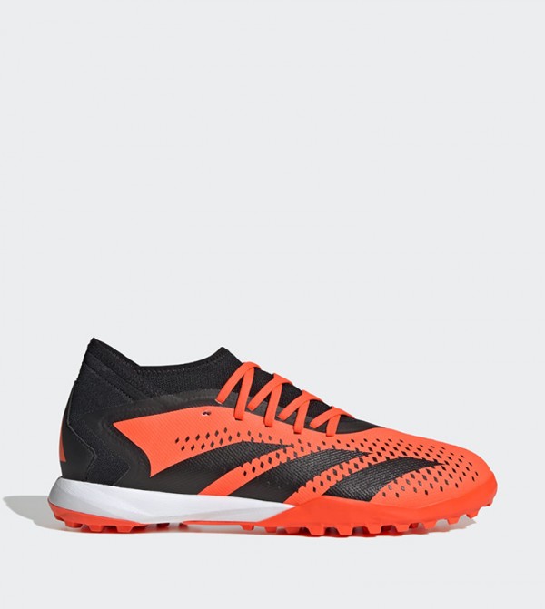 Football shoes price discount in saudi arabia