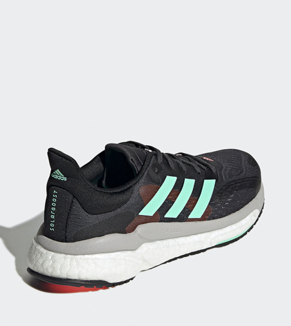 اديداس - أسود أحذية الجري