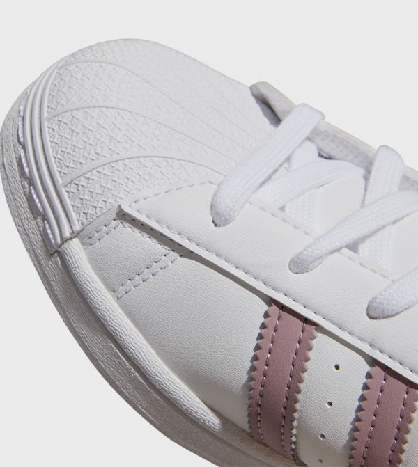 اديداس أحذية سنيكرز - أبيض أحذية برقبة منخفضة