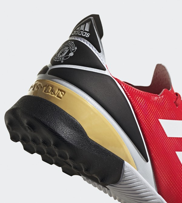 Adidas  Football Shoes - Red Running & Training
