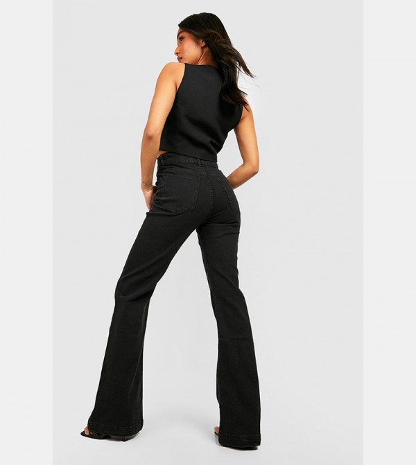 boohoo  Flared Jeans - Black Flared Jeans