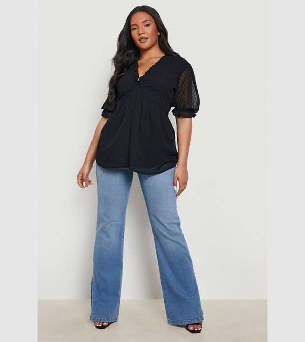 boohoo  Plus Size - Black Tops & T-shirts