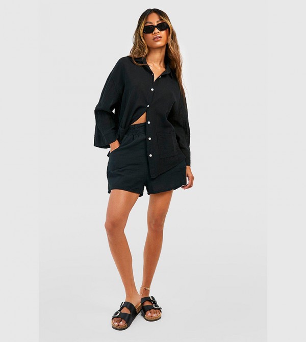 boohoo  Shirts - Black Shirts