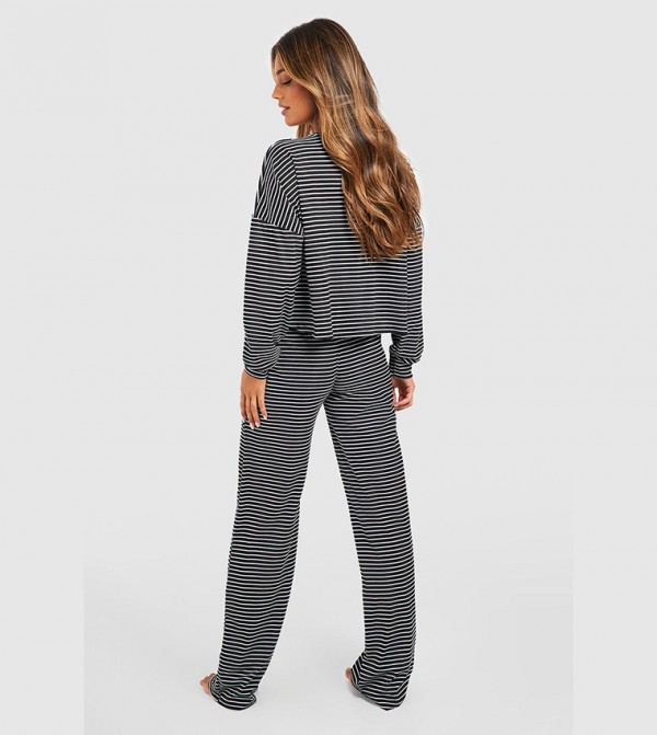 boohoo  - Black Nightsuits/Pyjama Set