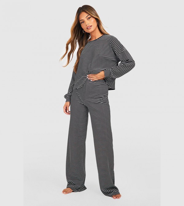 boohoo  - Black Nightsuits/Pyjama Set