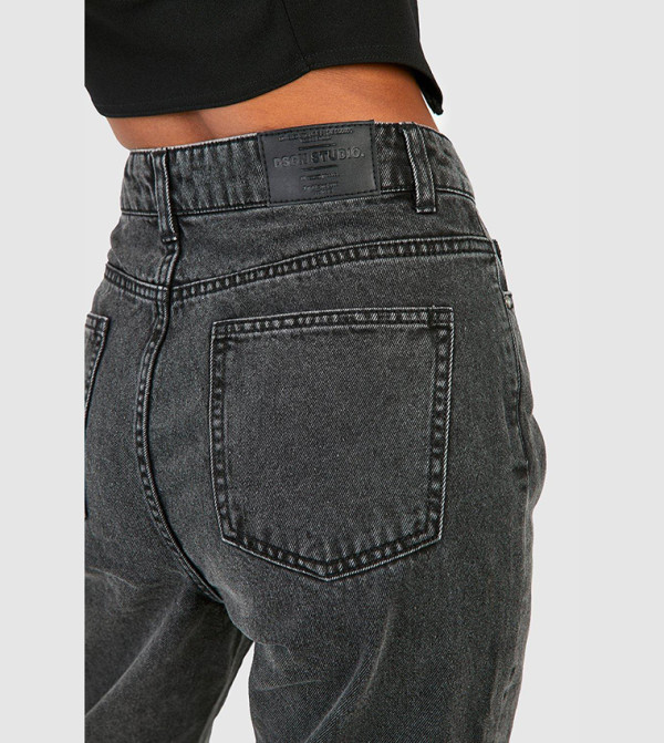 boohoo - Outlet boohoo - Black Mom Jeans