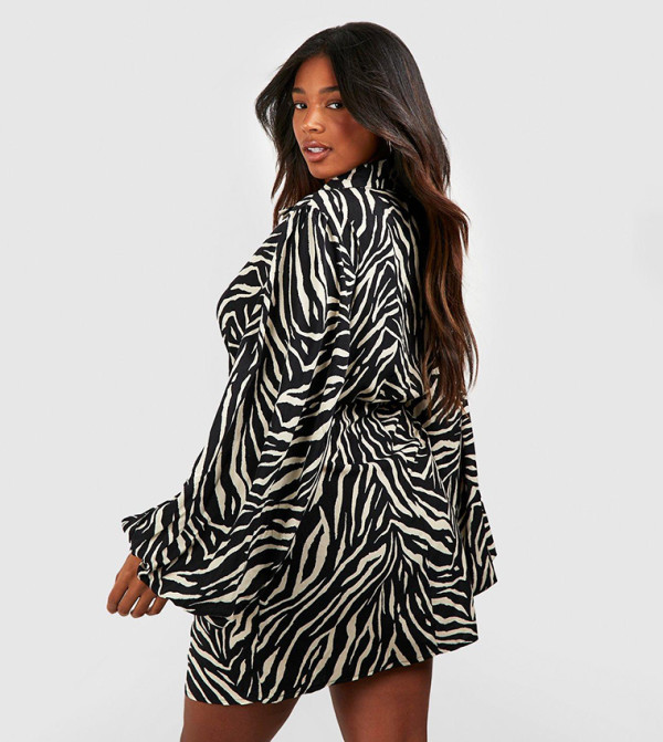 boohoo  Plus Size - Black Dresses