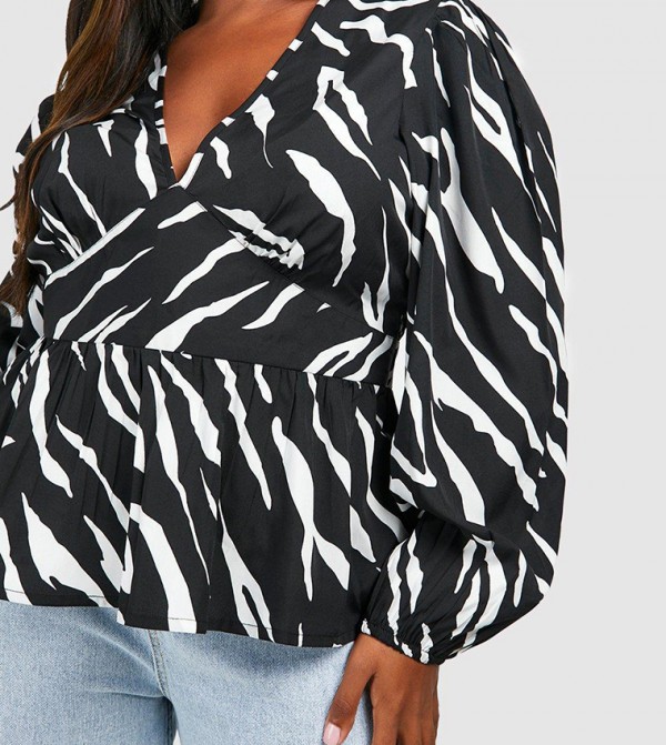boohoo  Clothing - Black Tops & Blouses