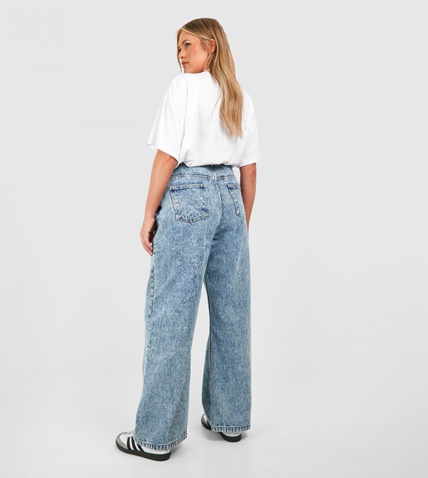 boohoo  Clothing - Blue Jeans
