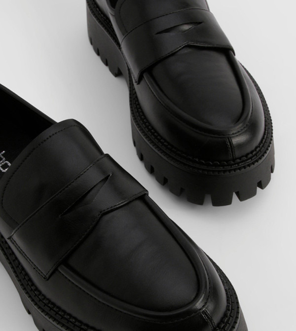 boohoo  Loafers & Mocassins - Black undefined