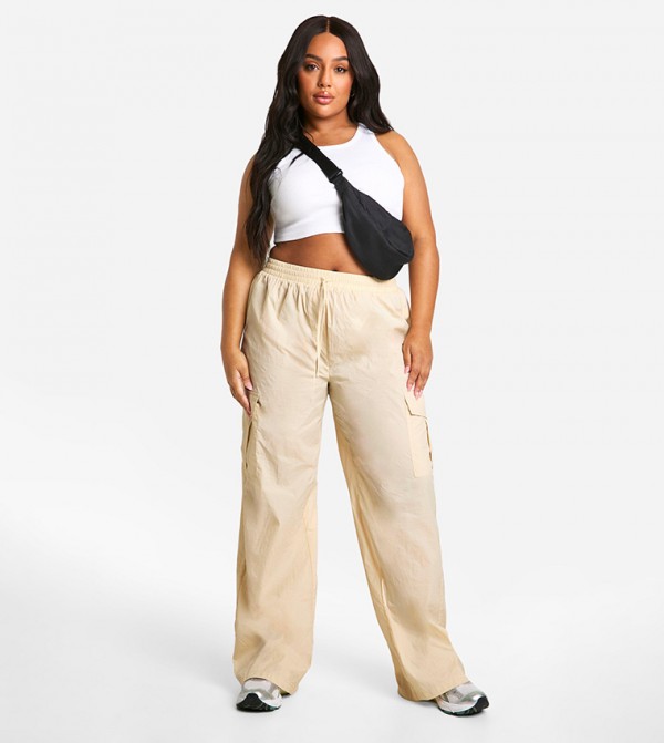 boohoo  Plus Size - Beige Pants & Leggings