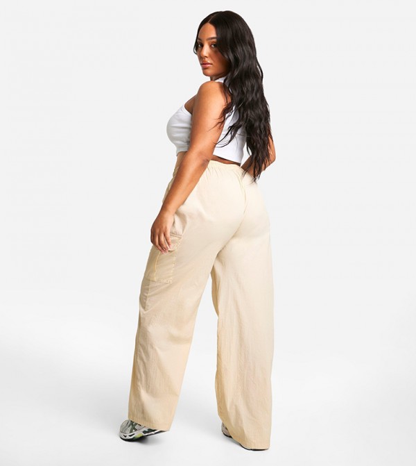 boohoo  Plus Size - Beige Pants & Leggings