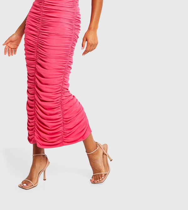 boohoo  - Pink Midi Dresses