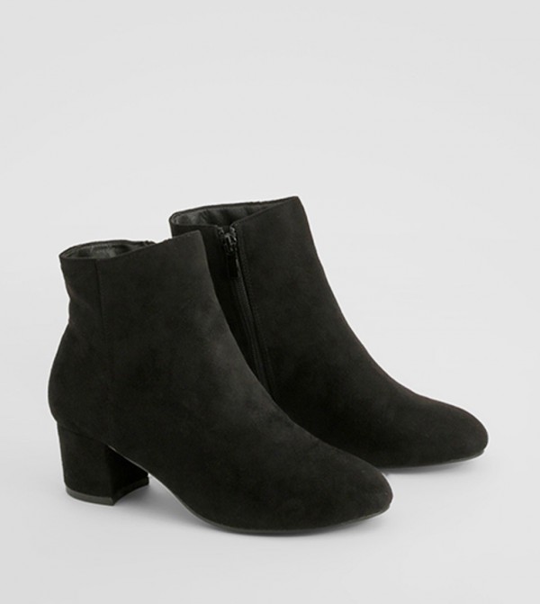 boohoo  Shoes - Black Ankle length Boots