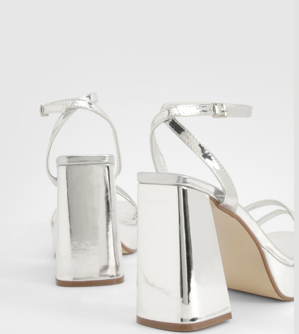 boohoo - Outlet  - Silver Platforms