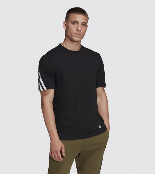 Adidas Sportswear - Black T-shirts