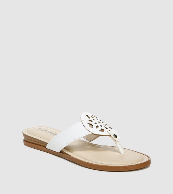 لايف سترايد  - أبيض Flat Sandals