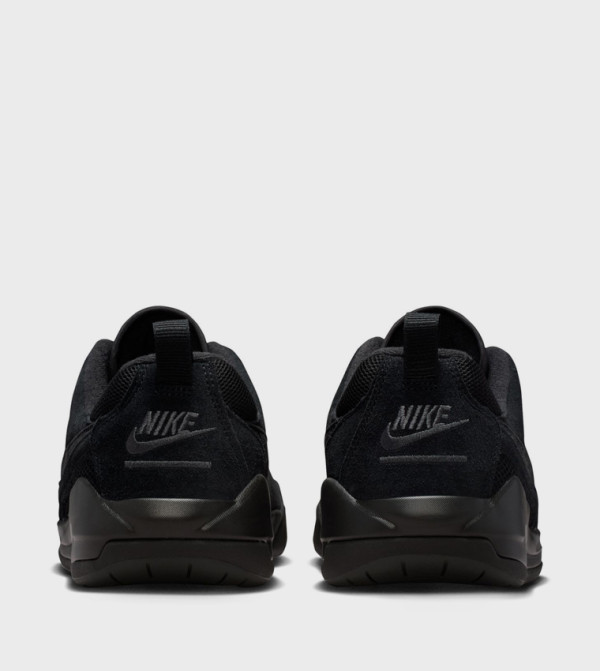 نايك  أحذية - أسود Basketball Shoes