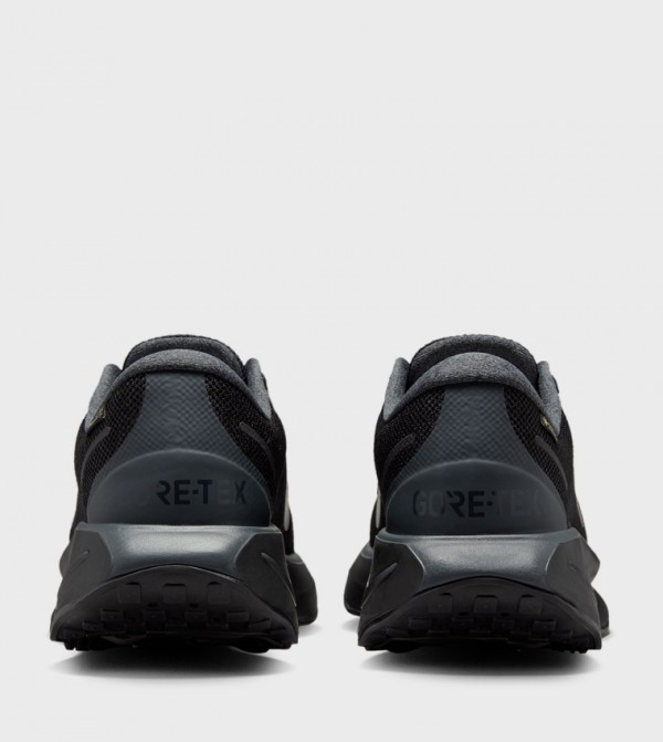 Nike Nike - Black Walking Shoes