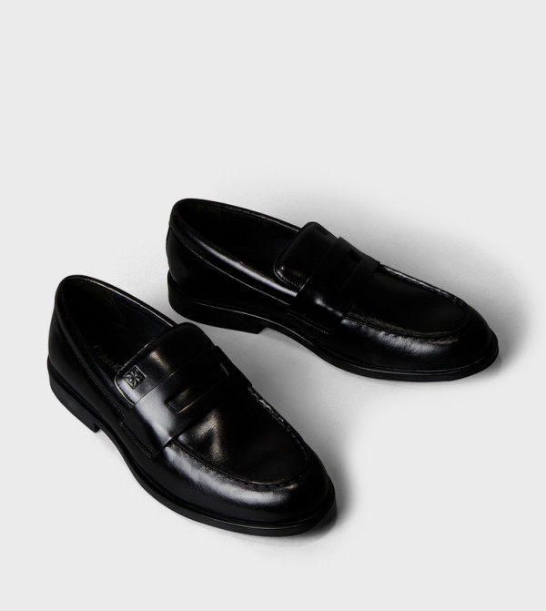 كالفين كلاين  أحذية - أسود undefined