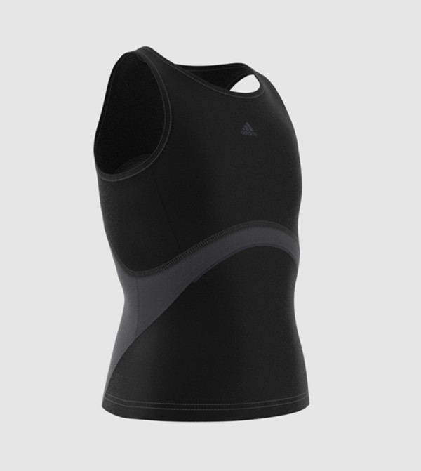 اديداس تيفا - أسود بلايز