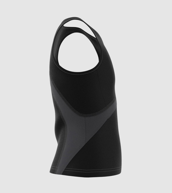 اديداس تيفا - أسود بلايز