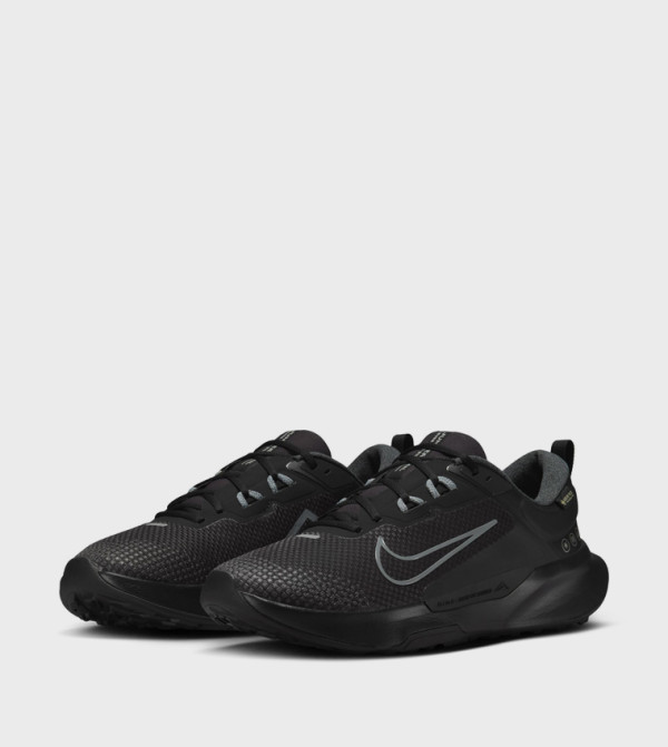 Nike  - Black Running Shoes