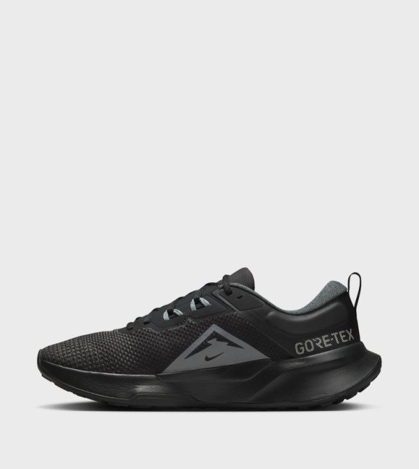 Nike  - Black Running Shoes