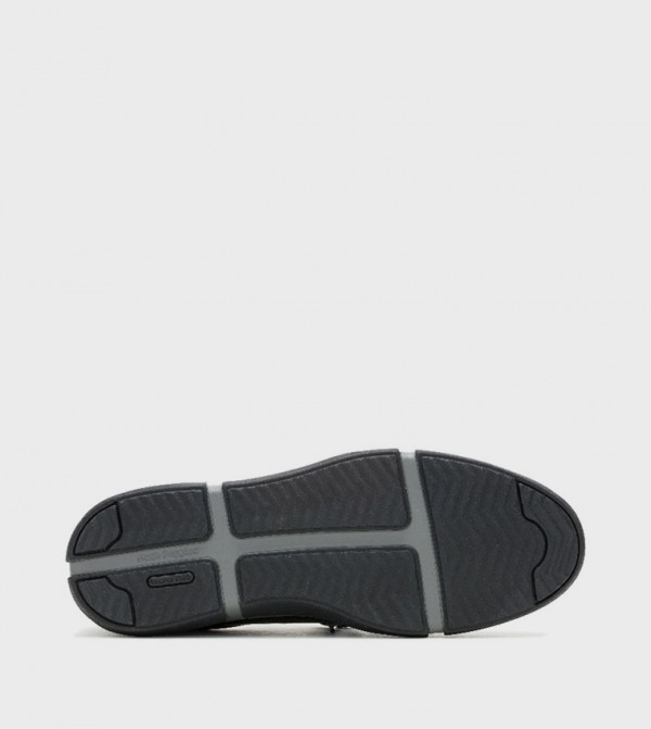 Hush Puppies Hush Puppies - Black Low Top
