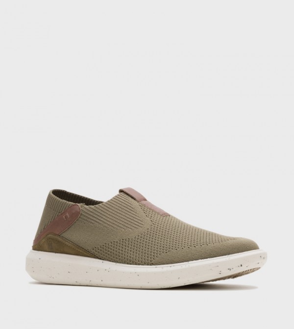 هاش بابيز  - زيتي  Casual Slip-ons